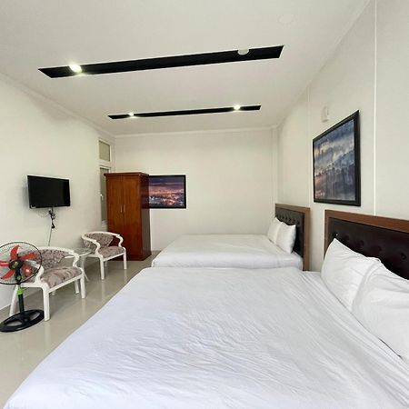 Phuong Vy 2 Hotel Dalat Bagian luar foto
