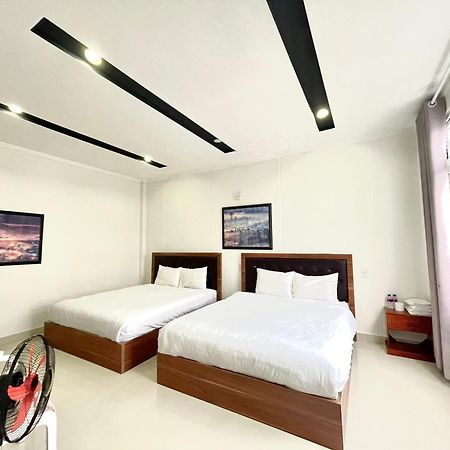 Phuong Vy 2 Hotel Dalat Bagian luar foto