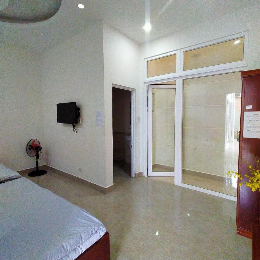 Phuong Vy 2 Hotel Dalat Bagian luar foto
