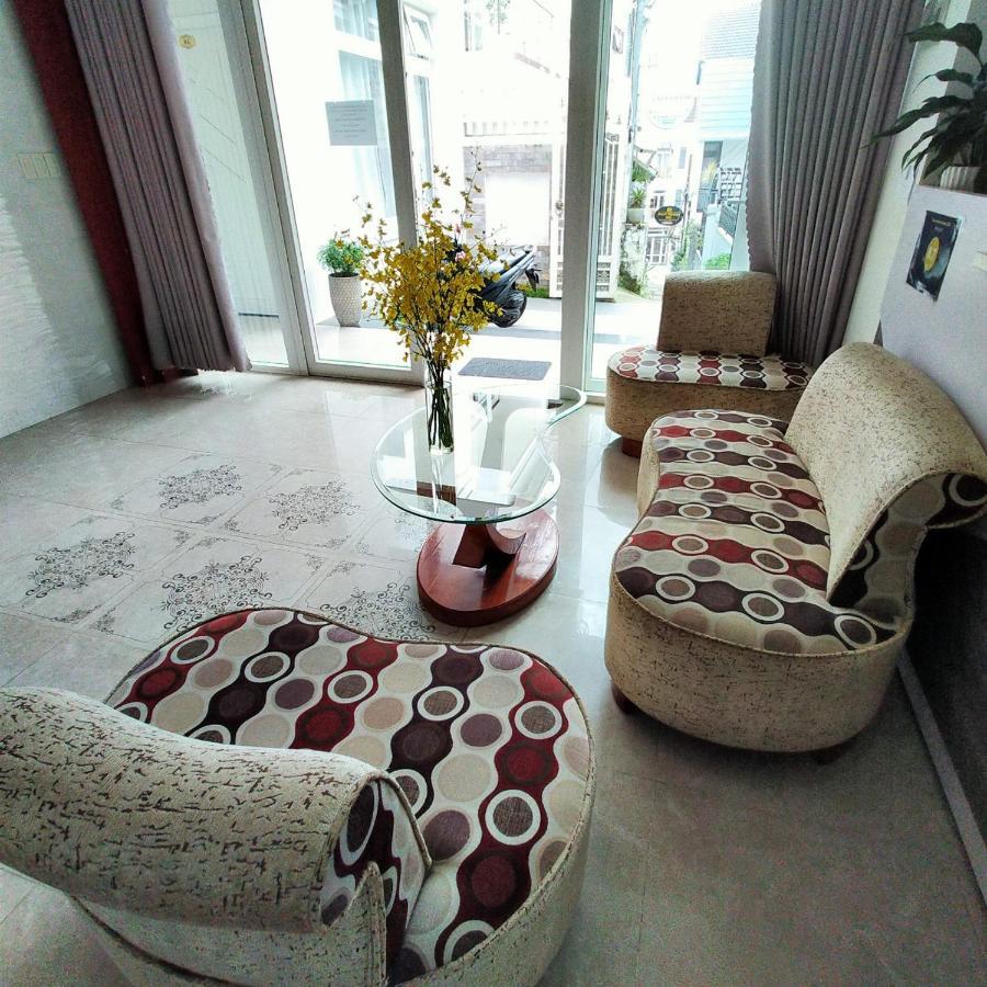Phuong Vy 2 Hotel Dalat Bagian luar foto