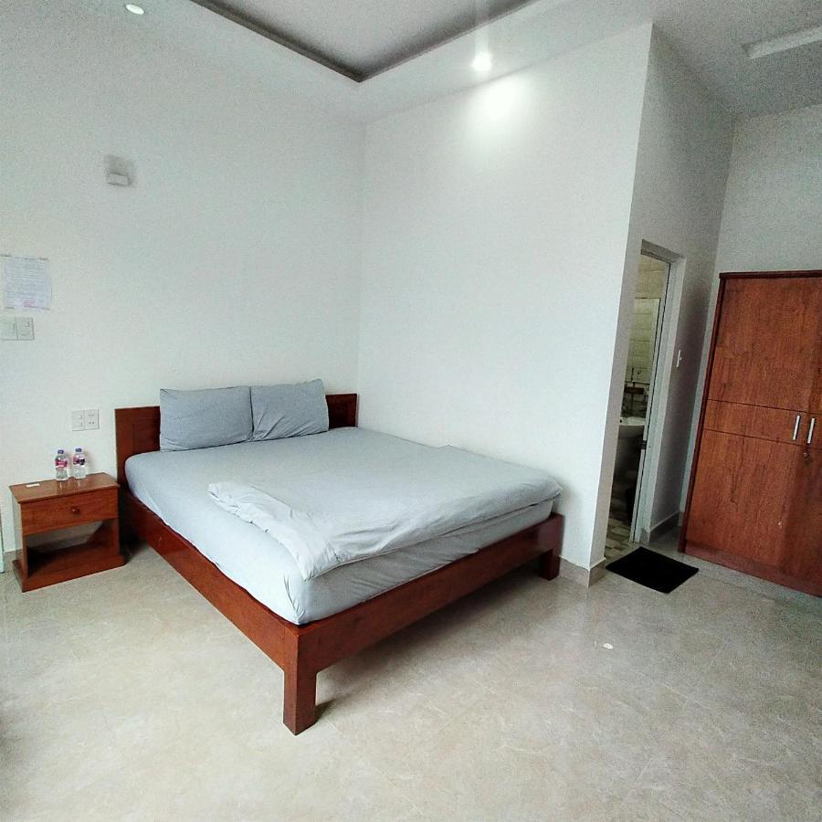 Phuong Vy 2 Hotel Dalat Bagian luar foto