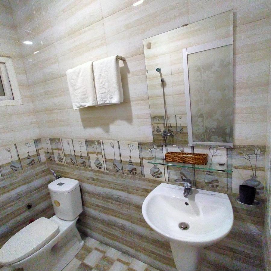 Phuong Vy 2 Hotel Dalat Bagian luar foto