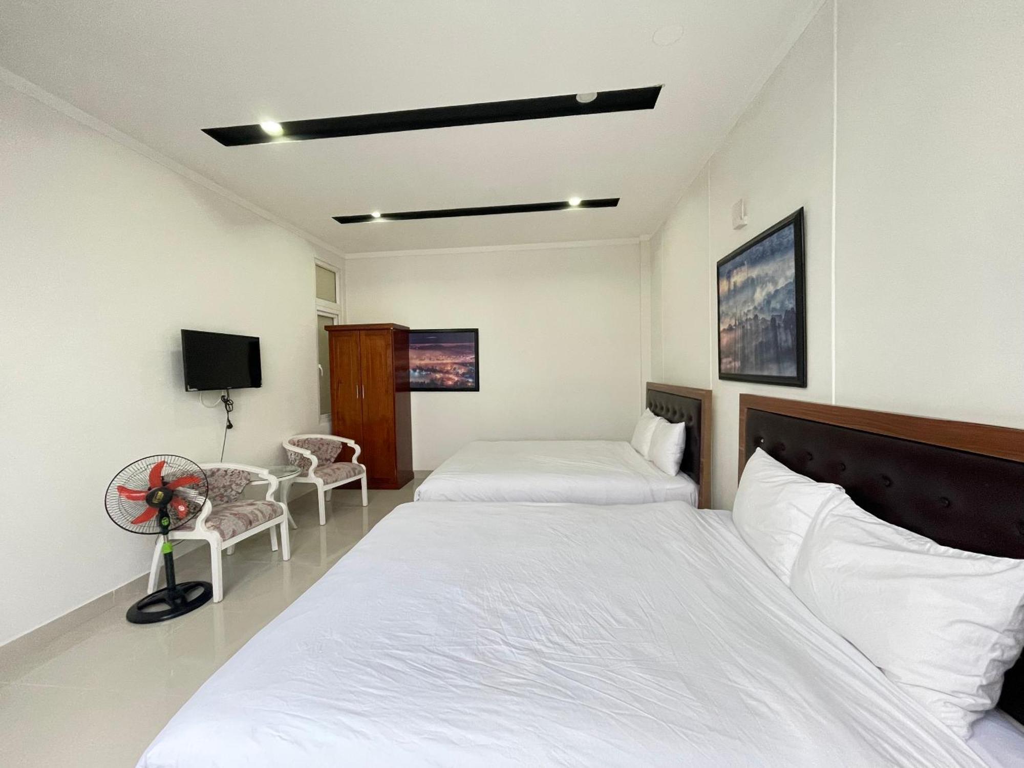 Phuong Vy 2 Hotel Dalat Bagian luar foto